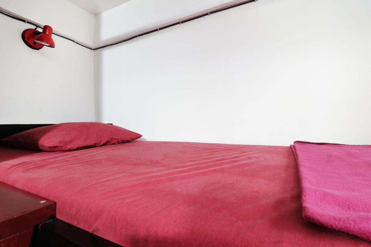 Neo Moritz Homestay Бандунг Экстерьер фото